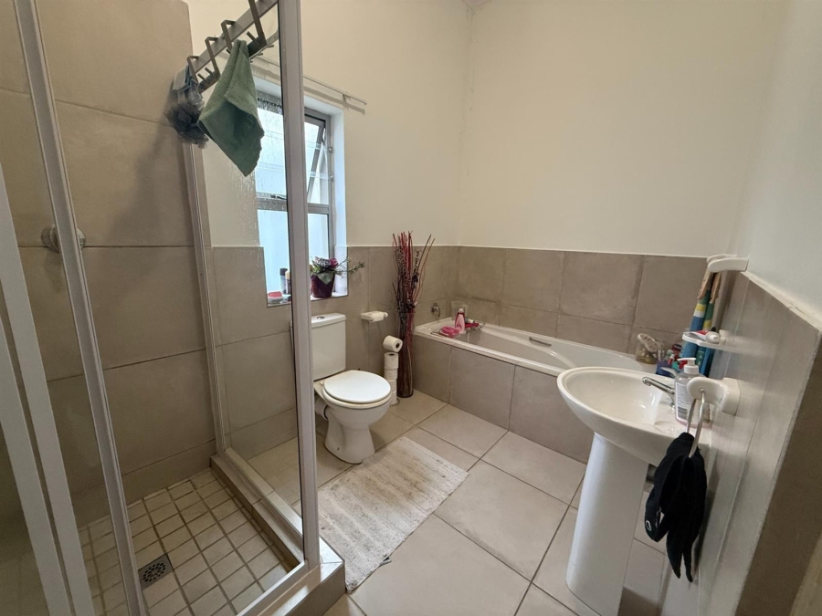 3 Bedroom Property for Sale in Zonnendal Western Cape